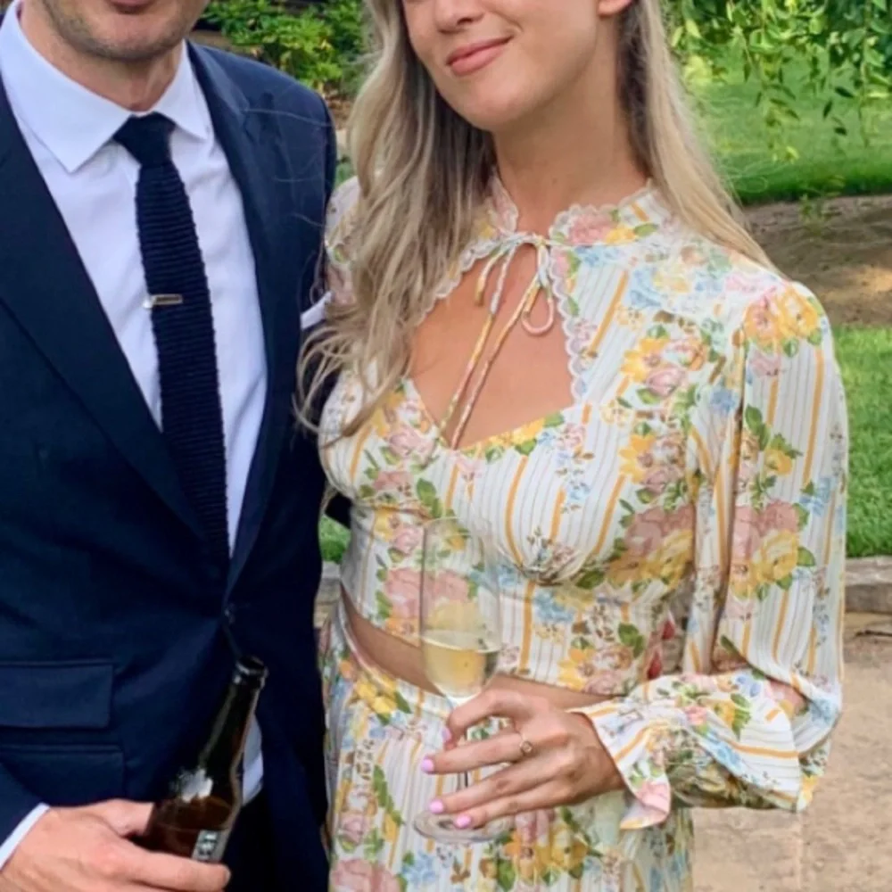 SPELL X Lisa Danielle Collab Garden Rose Cropped Blouse - Picture 2 of 11